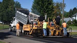 Best Driveway Grading and Leveling  in Seis Lagos, TX